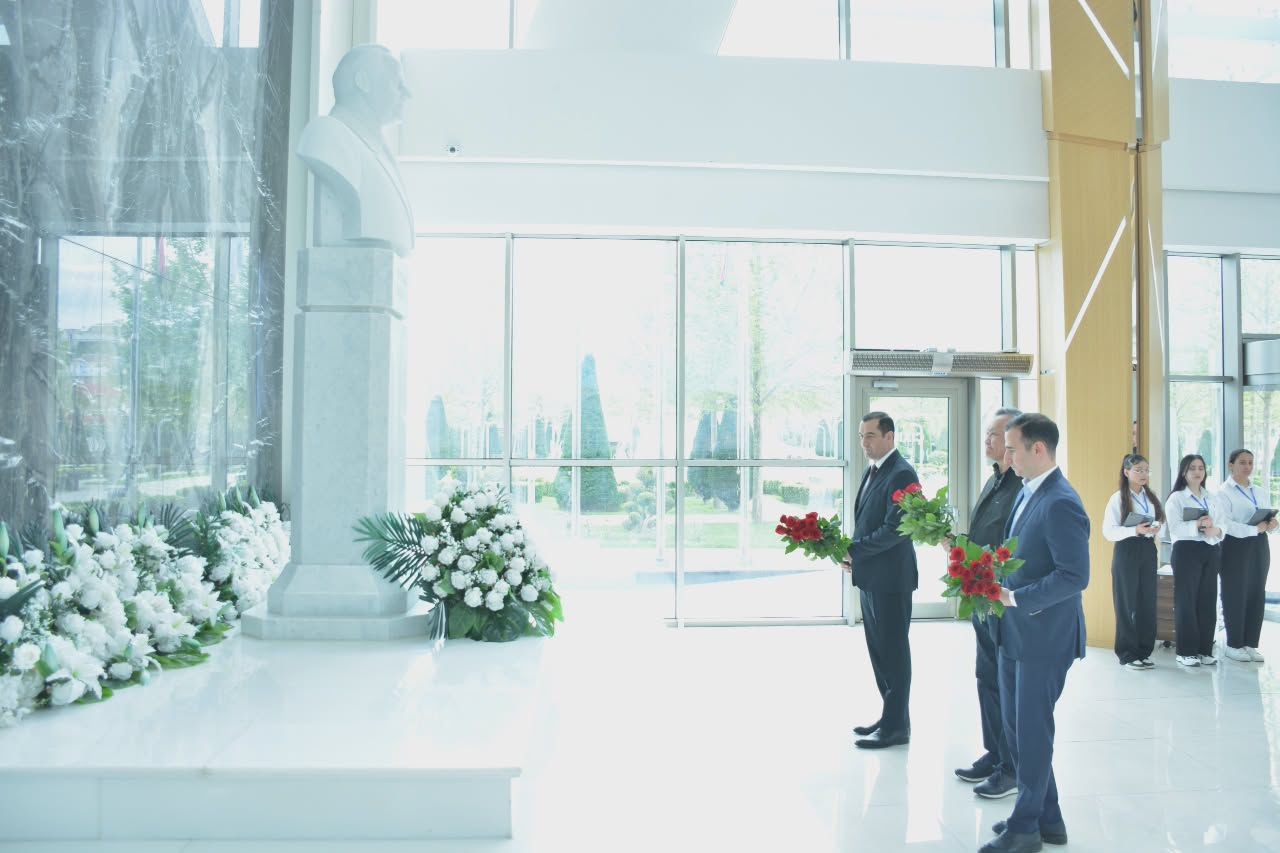 Monqolustan Baş prokurorunun Azərbaycana səfəri başa çatdı - FOTOLAR
